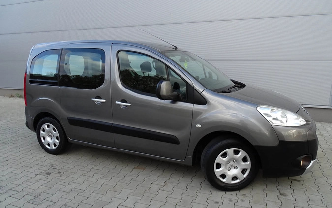 Peugeot Partner cena 24900 przebieg: 254000, rok produkcji 2012 z Gostynin małe 704